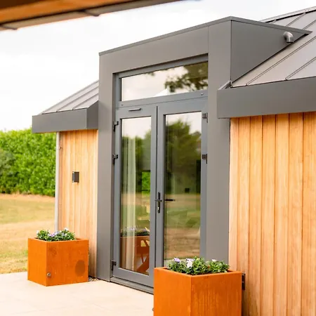 Hébergement de vacances Liefkenshof - Met Spa-hottub En Sunshower *